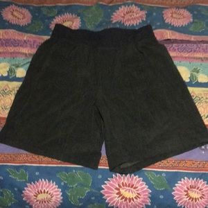 Men’s Lululemon shorts 8in inseam Lg, linerless